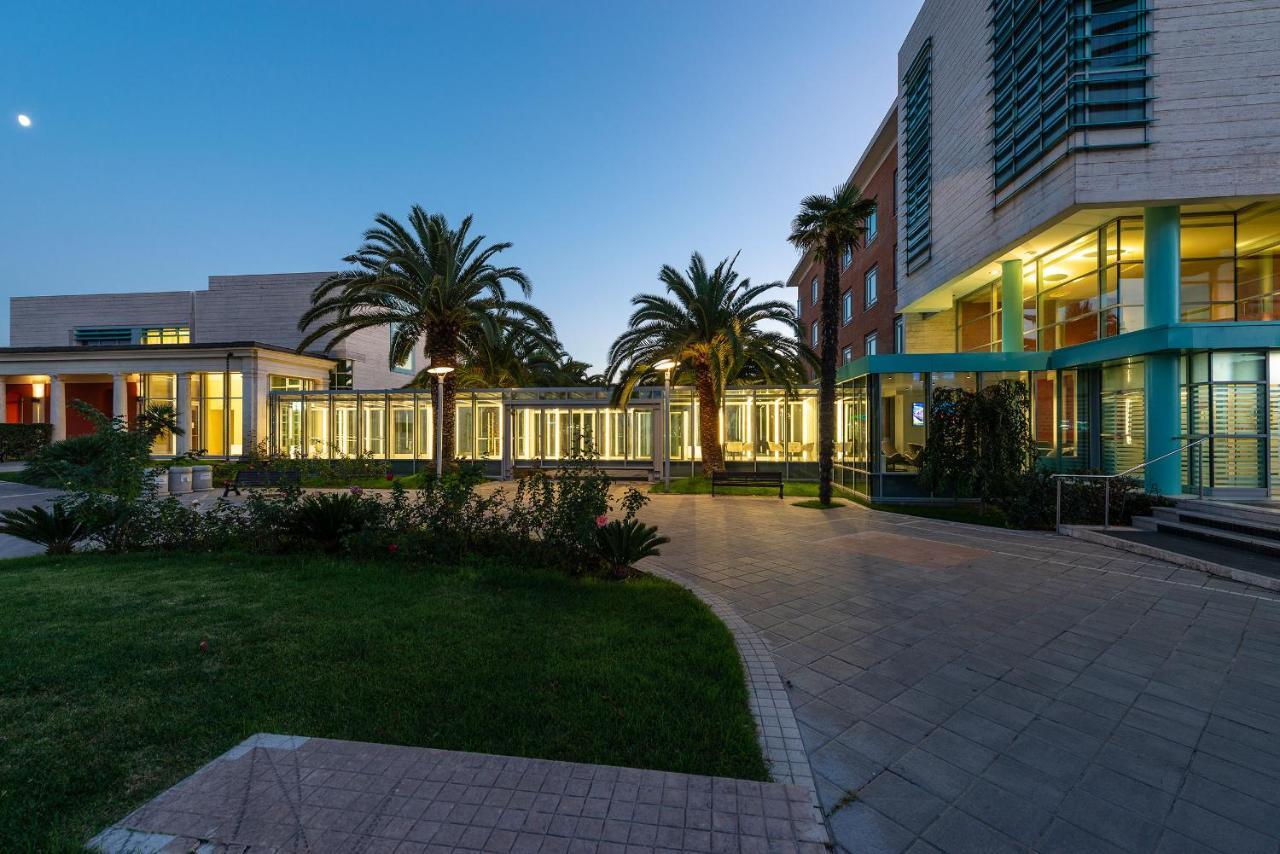 Victoria Terme Hotel ทิโวลิ แตร์เม ภายนอก รูปภาพ